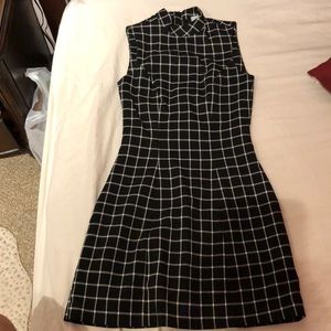 H&M sz 2 dress above knee